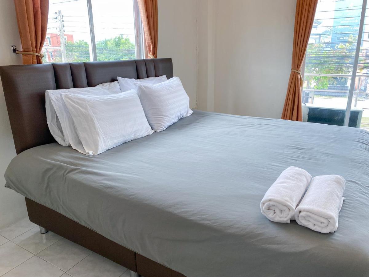 Uh Hostel Bangsaen Dış mekan fotoğraf